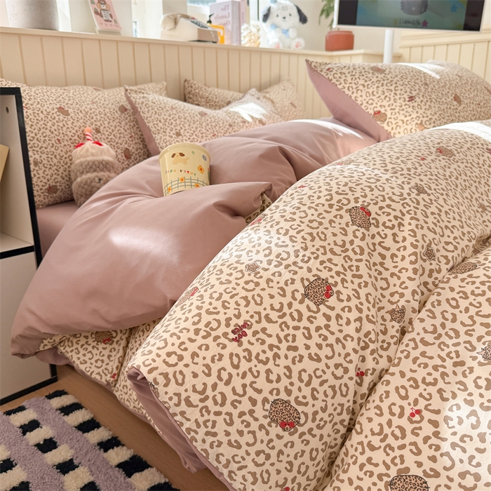 91家纺网 家纺一手货源 找家纺 夜笙家纺 2026新款古法水洗仿棉云感四件套 豹纹猫