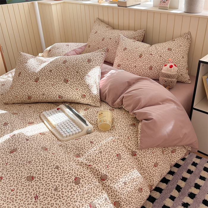 91家纺网 家纺一手货源 找家纺 夜笙家纺 2026新款古法水洗仿棉云感四件套 豹纹猫