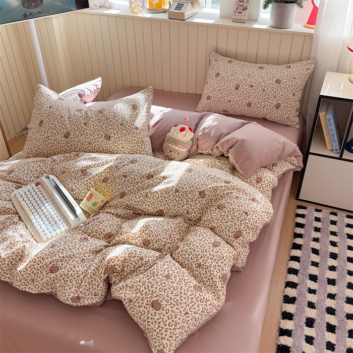 91家纺网 家纺一手货源 找家纺 夜笙家纺 2026新款古法水洗仿棉云感四件套 豹纹猫