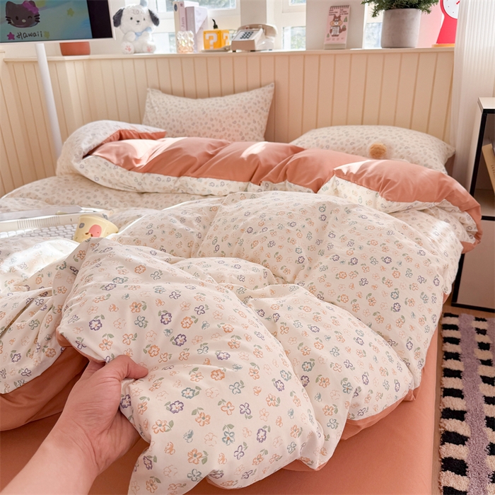 91家纺网 家纺一手货源 找家纺 夜笙家纺 2026新款古法水洗仿棉云感四件套 花田