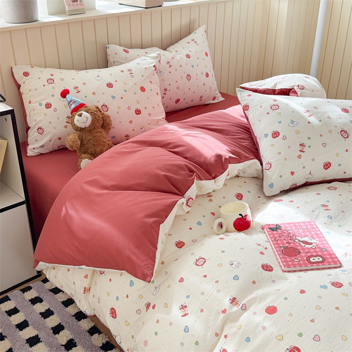 91家纺网 家纺一手货源 找家纺 夜笙家纺 2026新款古法水洗仿棉云感四件套 苹果乐园