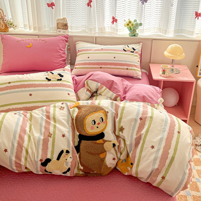 91家纺网 家纺一手货源 找家纺 （总）鑫喜莱家纺 2026新款全棉纯棉13372床盖款原创毛巾绣四件套