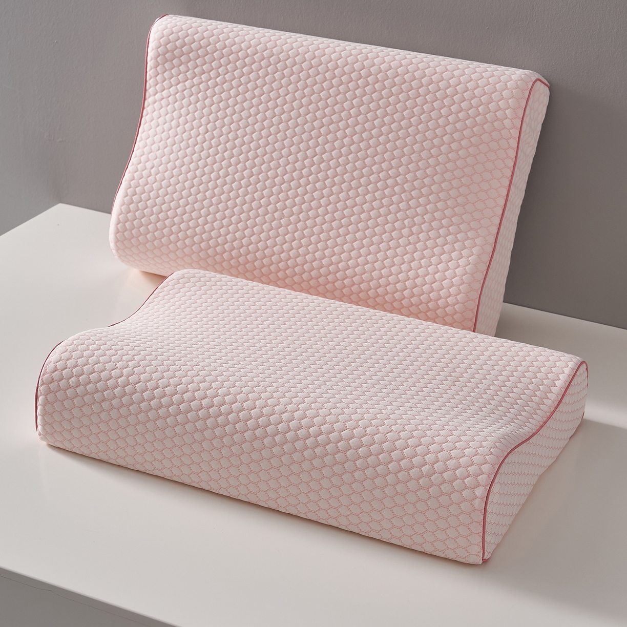 91家纺网 家纺一手货源 找家纺 鼎盛乳胶 2026新款水立方太空记忆枕枕头枕芯 粉