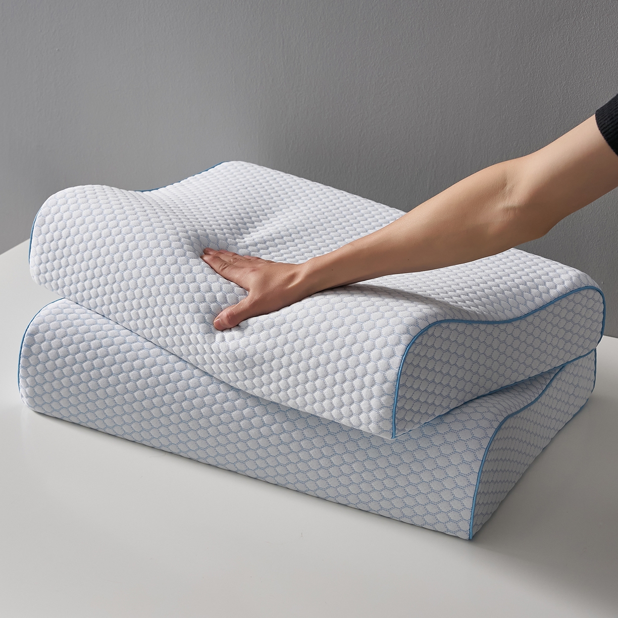 91家纺网 家纺一手货源 找家纺 鼎盛乳胶 2026新款水立方太空记忆枕枕头枕芯 蓝