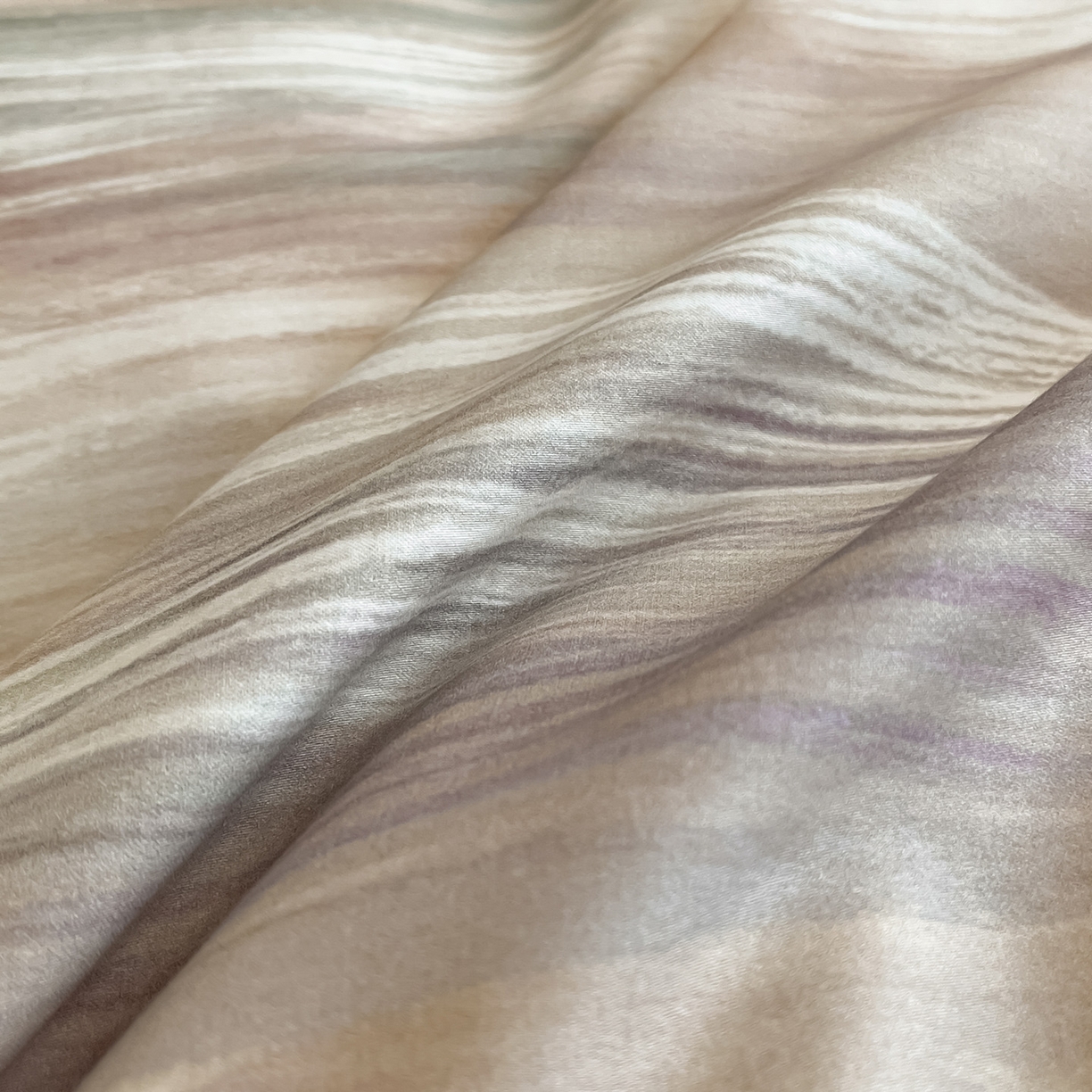 91家纺网 家纺一手货源 找家纺 置顶家纺 2026春夏新款数码印花亲肤棉系列四件套-瓦伦西亚 瓦伦西亚-奶咖