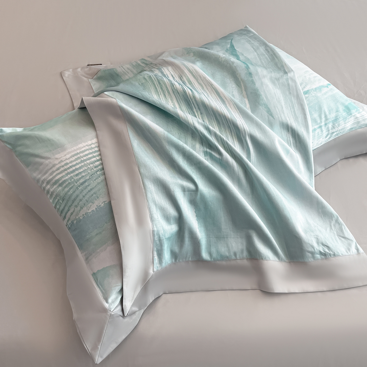 91家纺网 家纺一手货源 找家纺 置顶家纺 2026春夏新款数码印花亲肤棉系列四件套-瓦伦西亚 瓦伦西亚-山灰