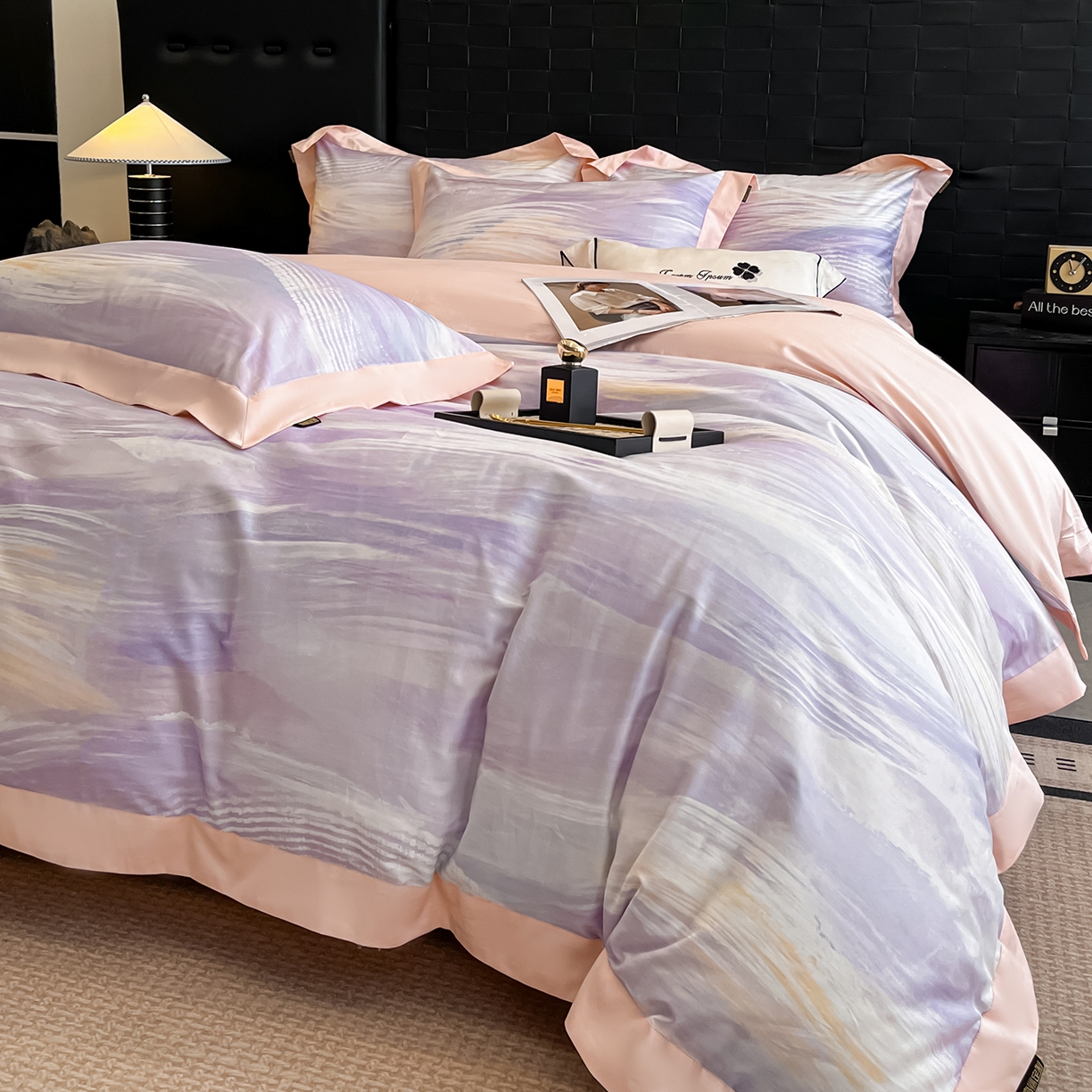 91家纺网 家纺一手货源 找家纺 置顶家纺 2026春夏新款数码印花亲肤棉系列四件套-瓦伦西亚 瓦伦西亚-香芋紫