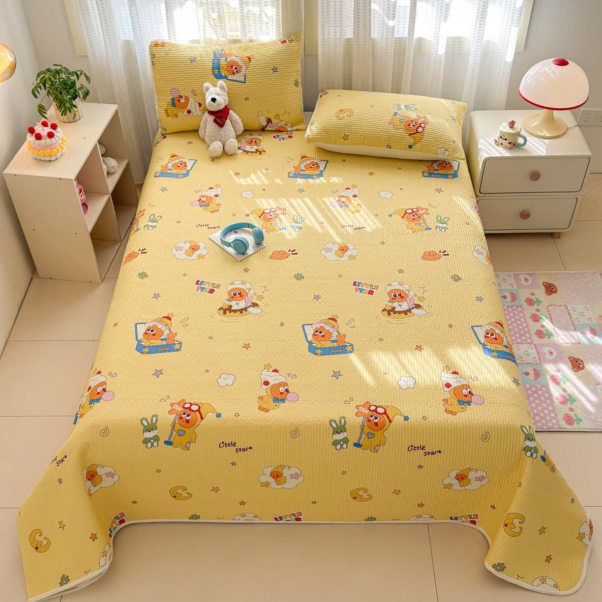 91家纺网 家纺一手货源 找家纺 妮可 2026新款热款花型印花全棉夹棉多功能床垫-床盖 阳光星星人