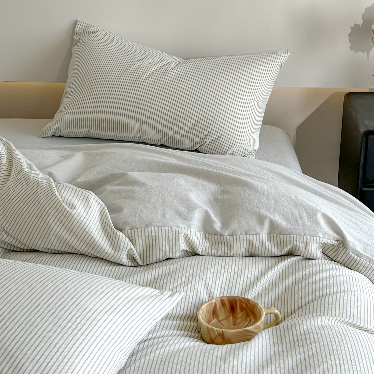 91家纺网 家纺一手货源 找家纺 ab家纺 2026新款条纹色织棉麻四件套 禾野-兰