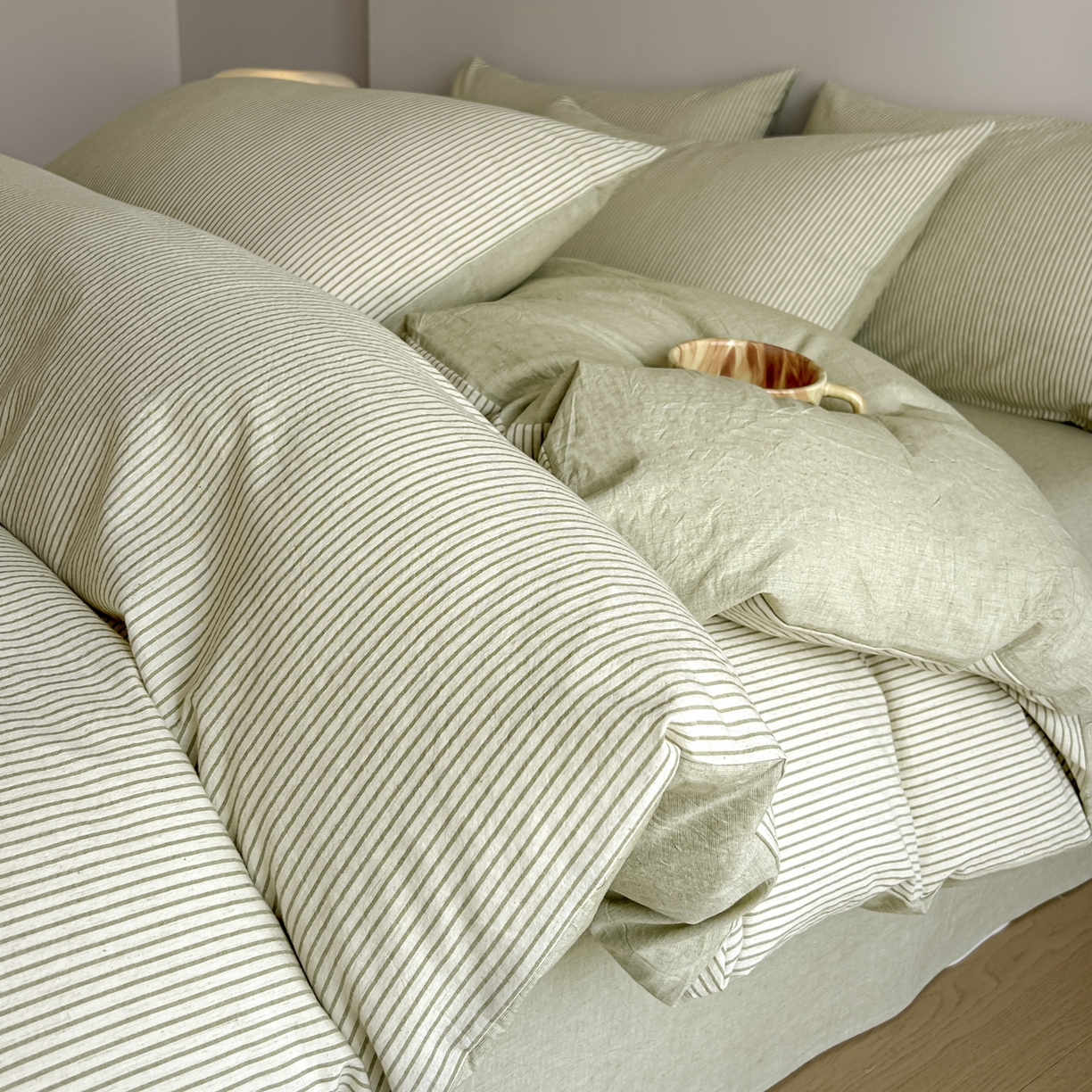 91家纺网 家纺一手货源 找家纺 ab家纺 2026新款条纹色织棉麻四件套 禾野-绿