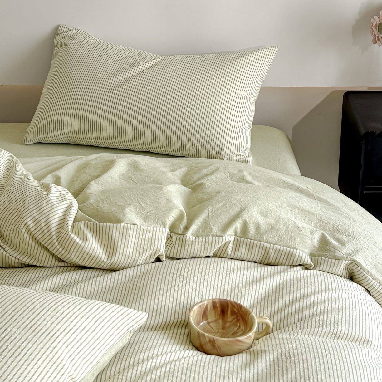 91家纺网 家纺一手货源 找家纺 ab家纺 2026新款条纹色织棉麻四件套 禾野-绿