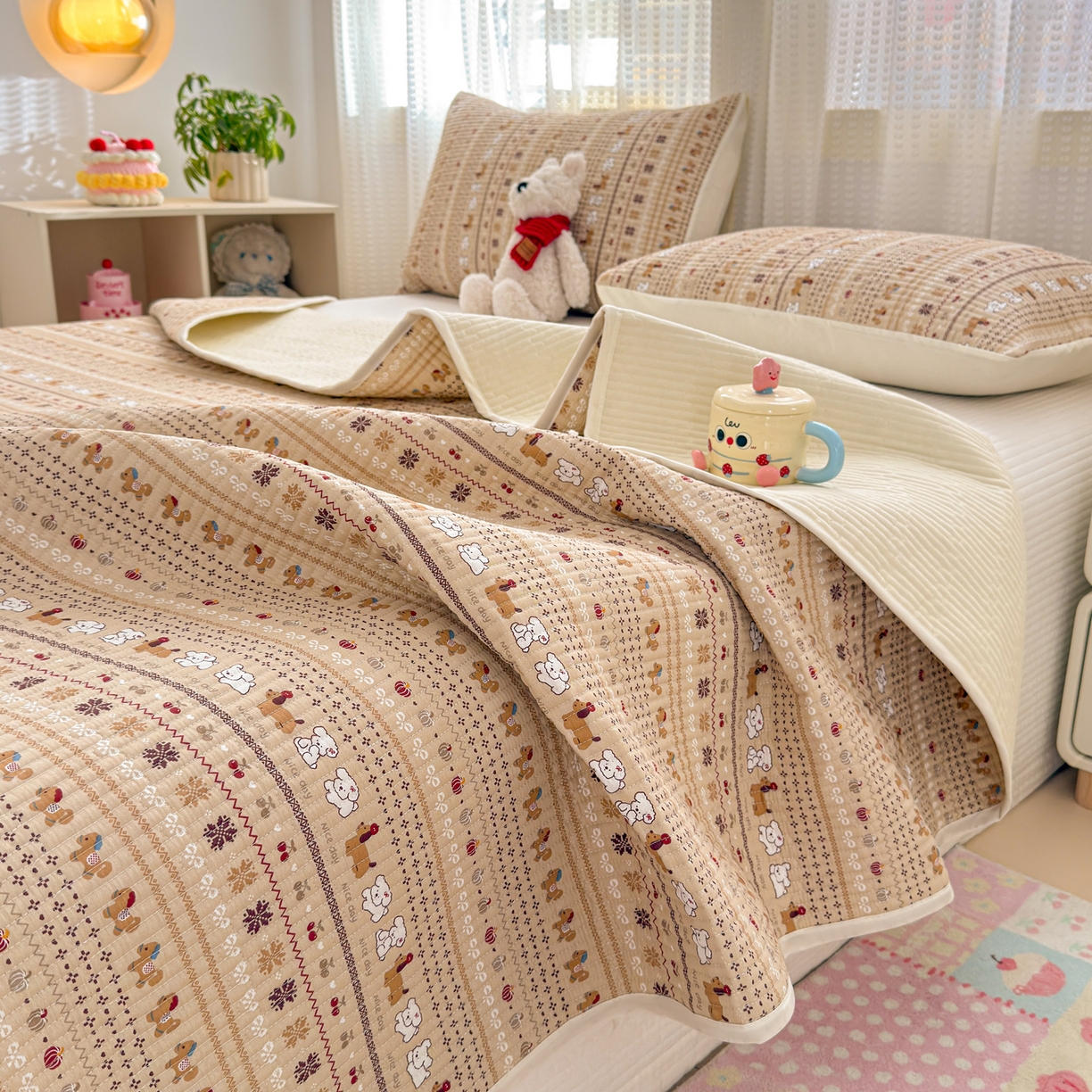 91家纺网 家纺一手货源 找家纺 妮可 2026新款热款花型印花全棉夹棉多功能床垫-床盖 可可小狗