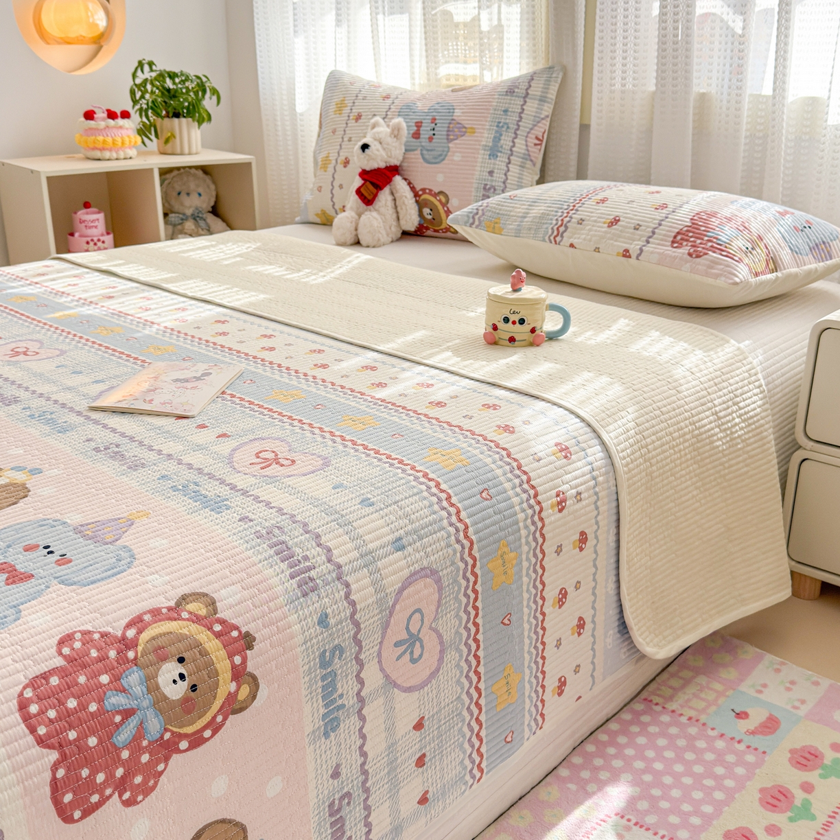 91家纺网 家纺一手货源 找家纺 妮可 2026新款热款花型印花全棉夹棉多功能床垫-床盖 童趣