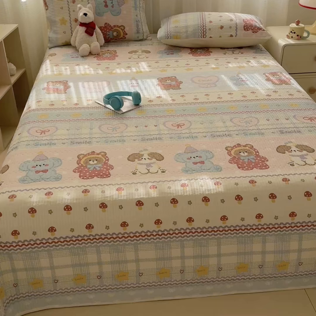 91家纺网 家纺一手货源 找家纺 妮可 2026新款热款花型印花全棉夹棉多功能床垫-床盖 童趣
