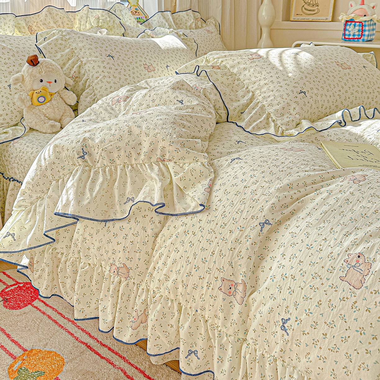 91家纺网 家纺一手货源 找家纺 家维家纺 2026新款(常年不断货）韩式双层花边复古棉感被子被芯 花柔犬