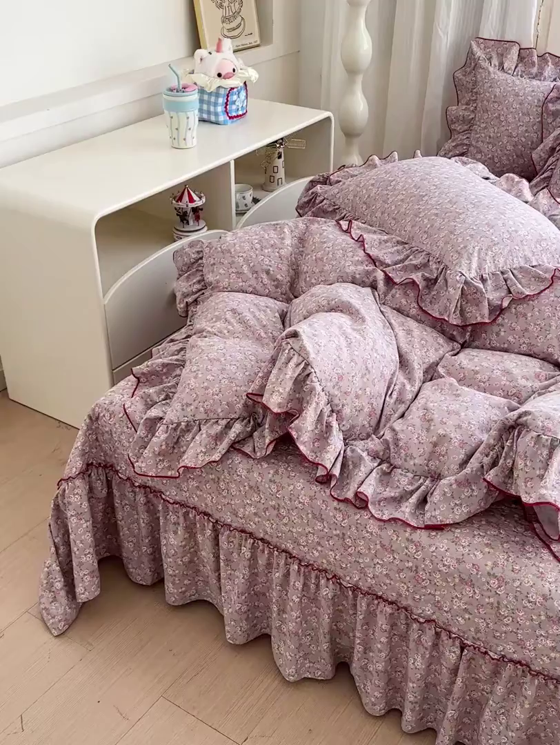 91家纺网 家纺一手货源 找家纺 家维家纺 2026新款(常年不断货）韩式双层花边复古棉感被子被芯 花园