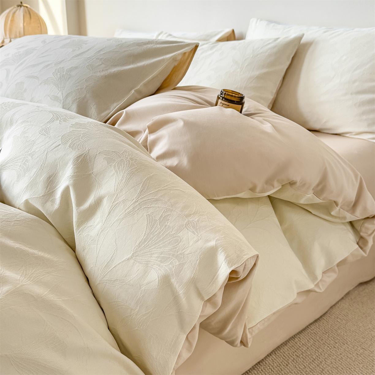 91家纺网 家纺一手货源 找家纺 灰鲸 2025新款A类全棉纯棉色织提花四件套 素瑾-咖