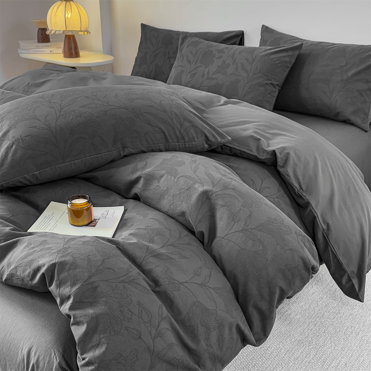 91家纺网 家纺一手货源 找家纺 灰鲸 2026新款全棉纯棉厚织三层水洗色织提花四件套 芳菲-素墨