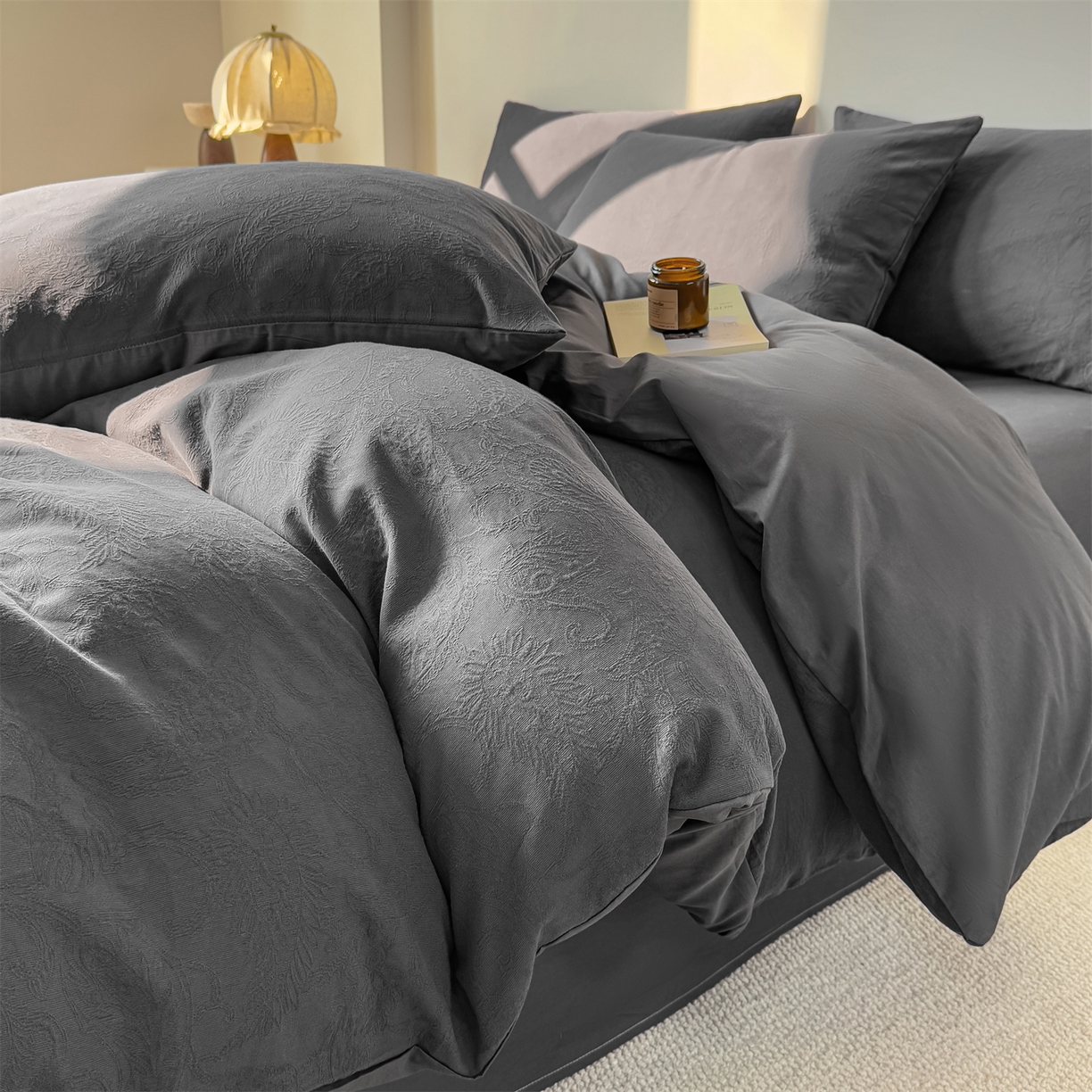 91家纺网 家纺一手货源 找家纺 灰鲸 2026新款全棉纯棉厚织三层水洗色织提花四件套 罗格西亚-素墨