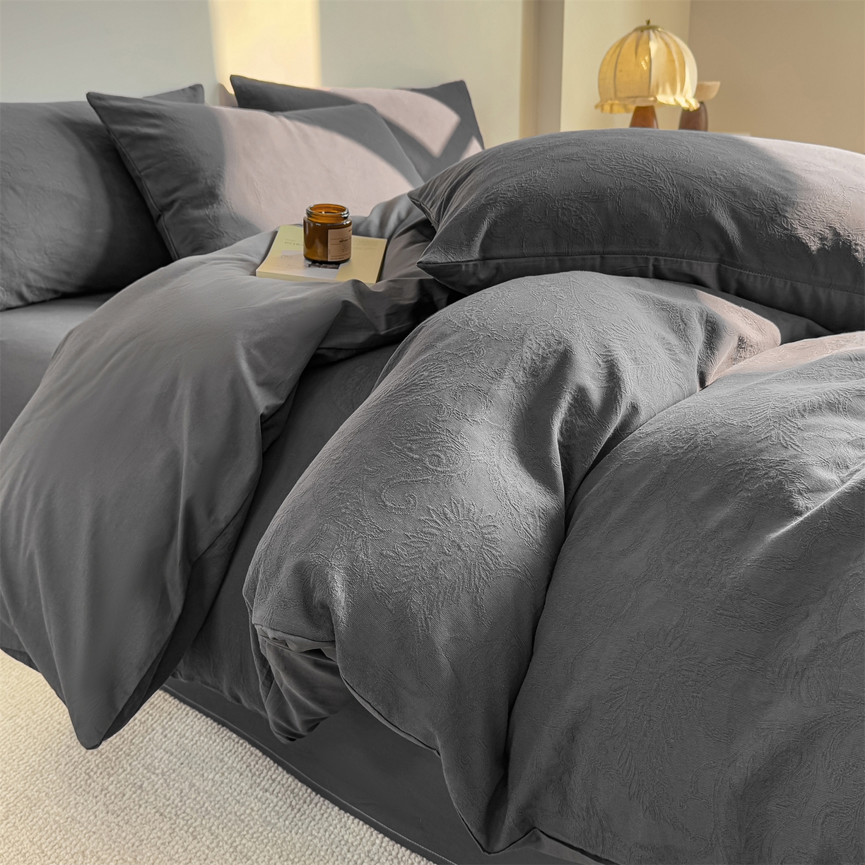 91家纺网 家纺一手货源 找家纺 灰鲸 2026新款全棉纯棉厚织三层水洗色织提花四件套 罗格西亚-素墨