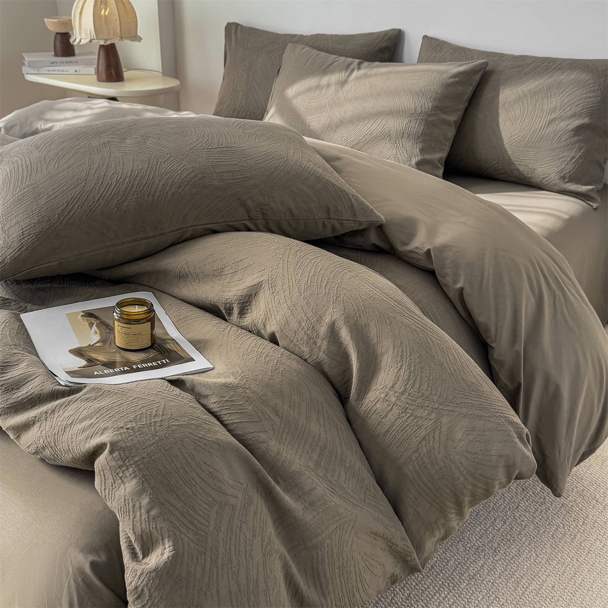 91家纺网 家纺一手货源 找家纺 灰鲸 2026新款全棉纯棉厚织三层水洗色织提花四件套 柔丝漫语-摩卡