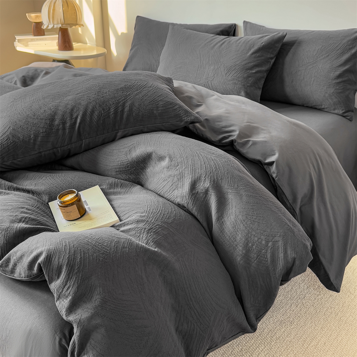 91家纺网 家纺一手货源 找家纺 灰鲸 2026新款全棉纯棉厚织三层水洗色织提花四件套 柔丝漫语-素墨