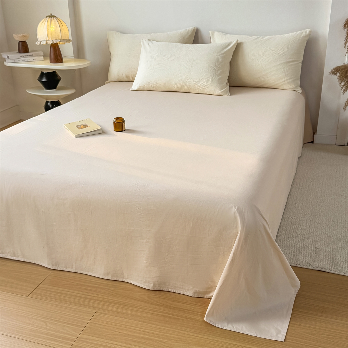 91家纺网 家纺一手货源 找家纺 灰鲸 2026新款全棉纯棉厚织三层水洗色织提花四件套 柔丝漫语-杏仁奶霜