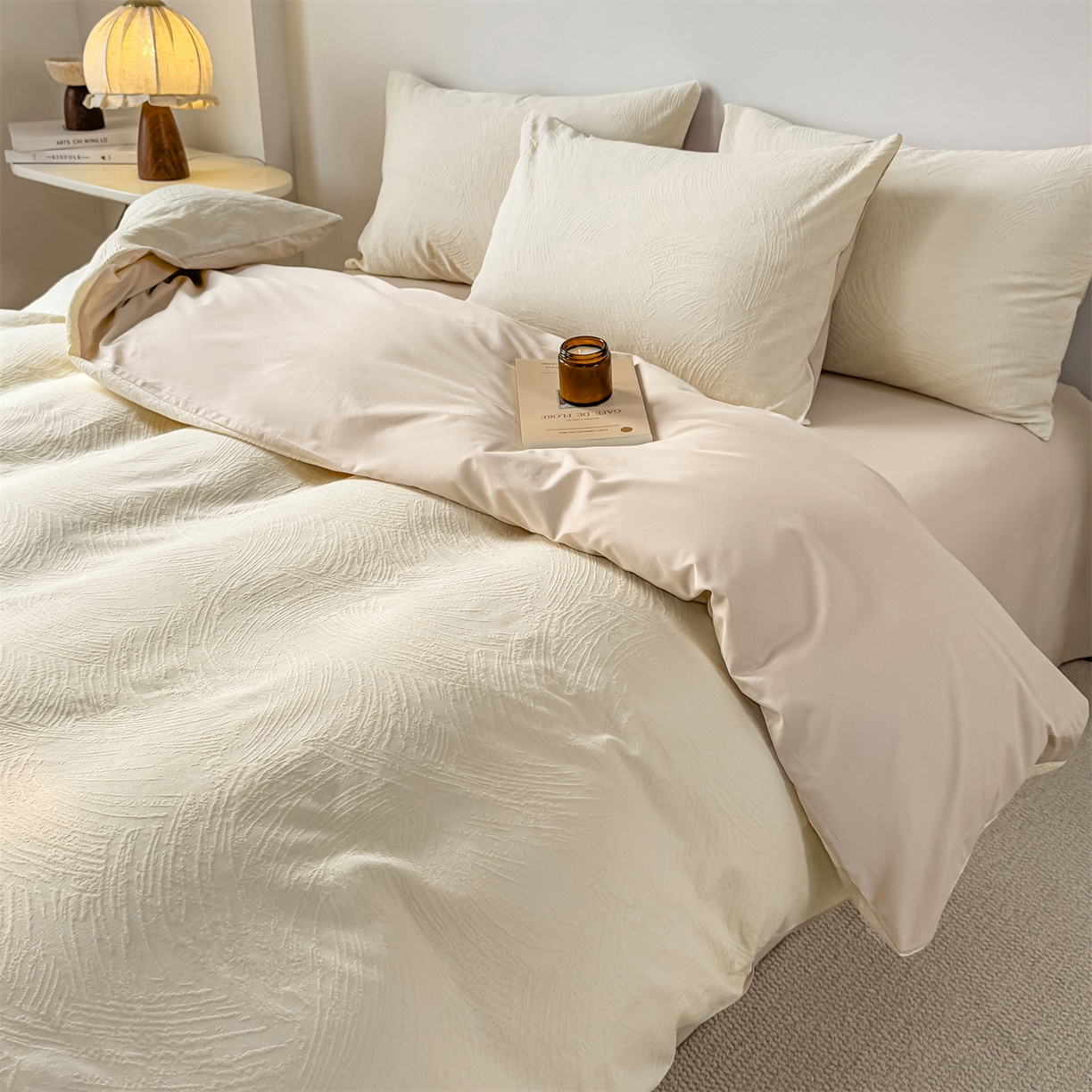 91家纺网 家纺一手货源 找家纺 灰鲸 2026新款全棉纯棉厚织三层水洗色织提花四件套 柔丝漫语-杏仁奶霜