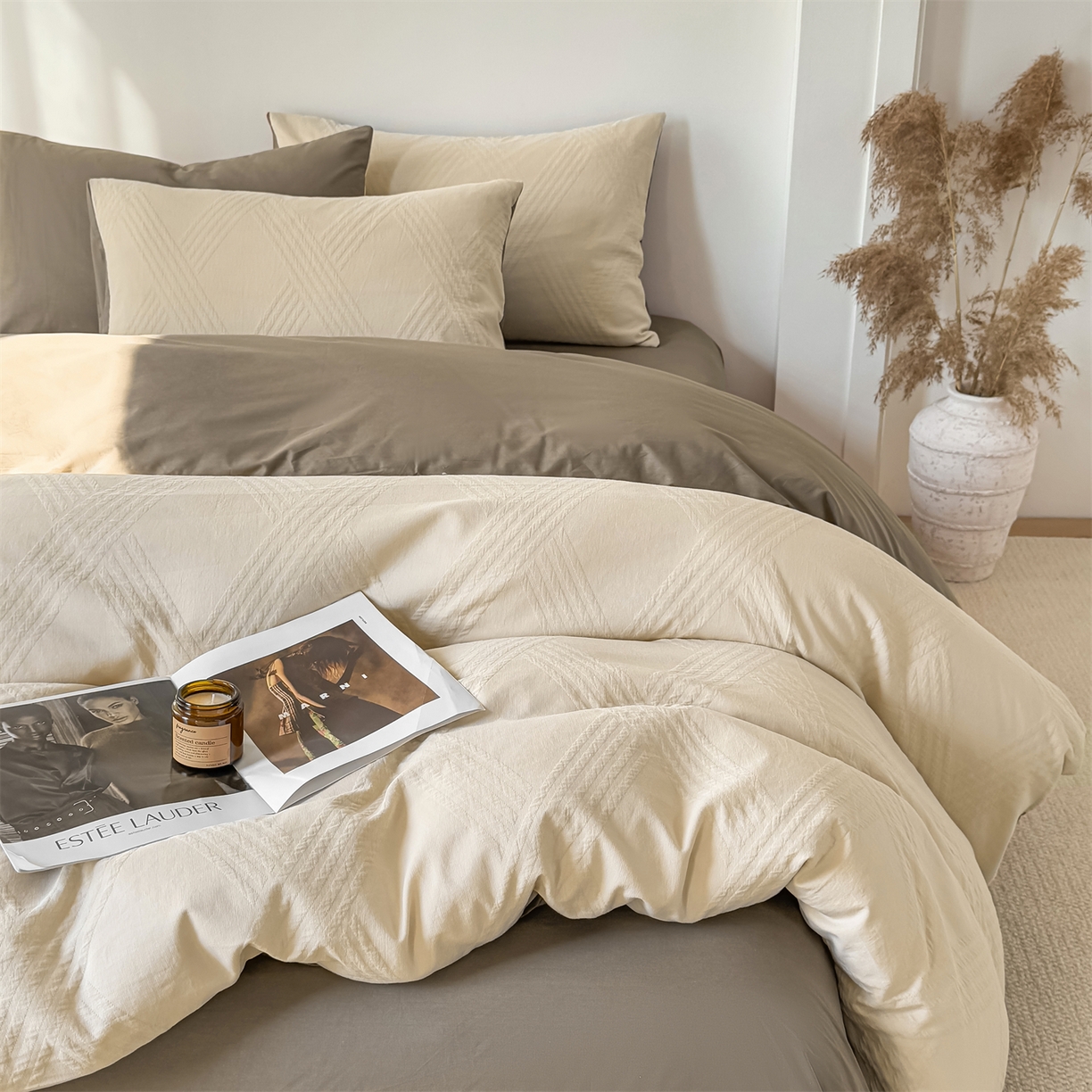 91家纺网 家纺一手货源 找家纺 灰鲸 2026新款全棉纯棉厚织三层水洗色织提花四件套 维希-可可奶咖