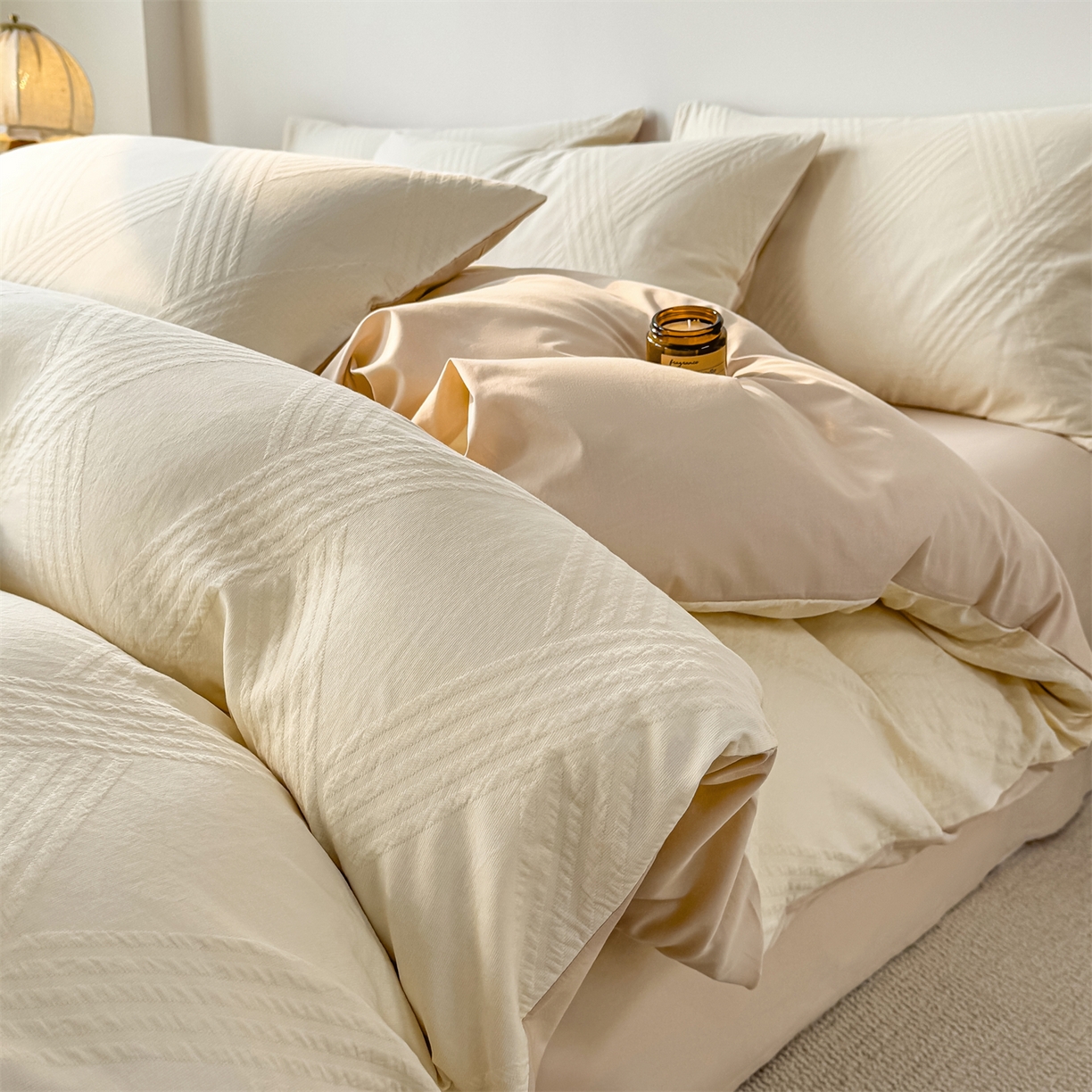 灰鲸 2026新款全棉纯棉厚织三层水洗色织提花四件套 维希-杏仁奶霜