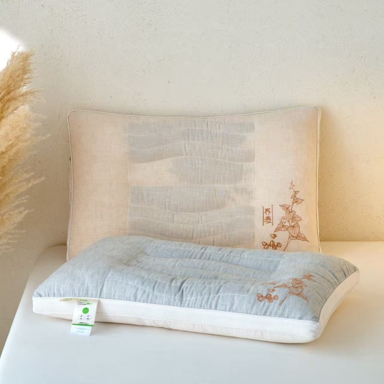 91家纺网 家纺一手货源 找家纺 （总）怡薇格枕芯 2026新款草本荞麦护颈枕 枕头枕芯