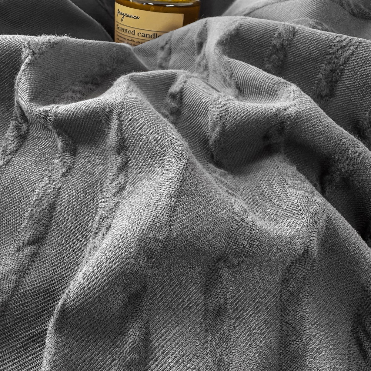 91家纺网 家纺一手货源 找家纺 灰鲸 2026新款全棉纯棉厚织三层水洗色织提花四件套 云汐-素墨