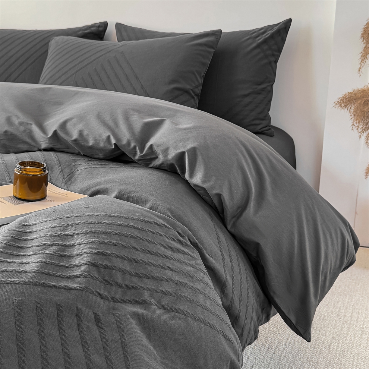 91家纺网 家纺一手货源 找家纺 灰鲸 2026新款全棉纯棉厚织三层水洗色织提花四件套 云汐-素墨