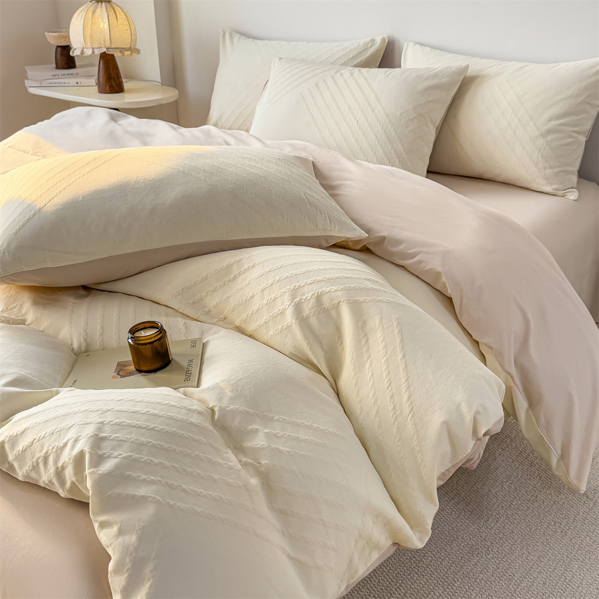 91家纺网 家纺一手货源 找家纺 灰鲸 2026新款全棉纯棉厚织三层水洗色织提花四件套 云汐-杏仁奶霜