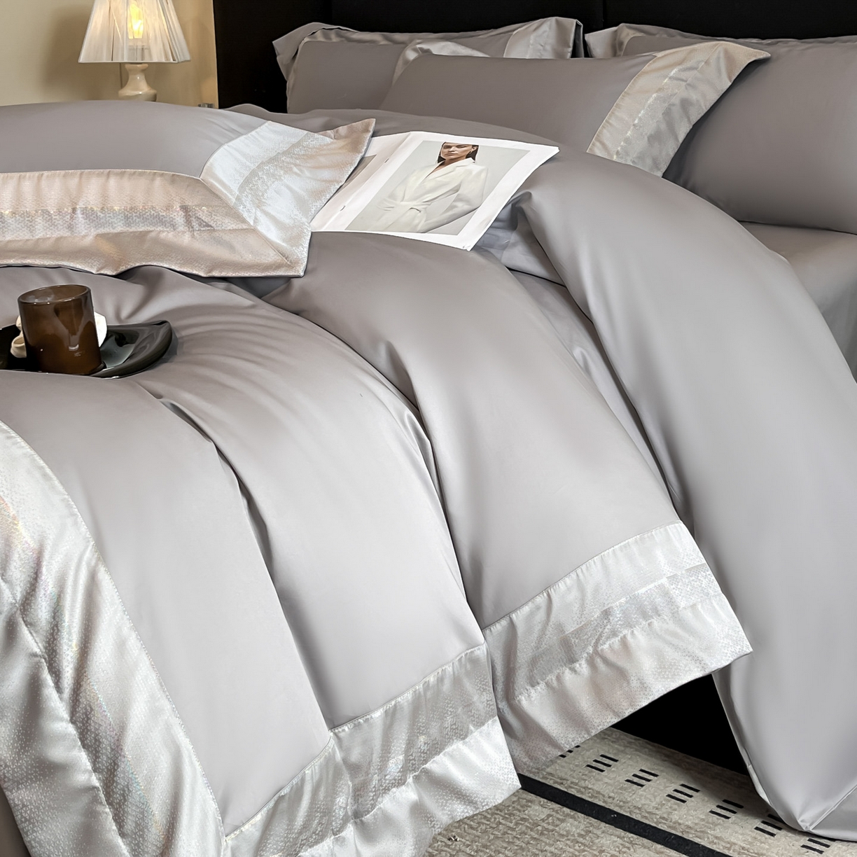 91家纺网 家纺一手货源 找家纺 博纳家纺 2026新款亲肤棉高精密色织提花四件套-海棠（控价劵后198 严格按控价来） 海棠-浅灰