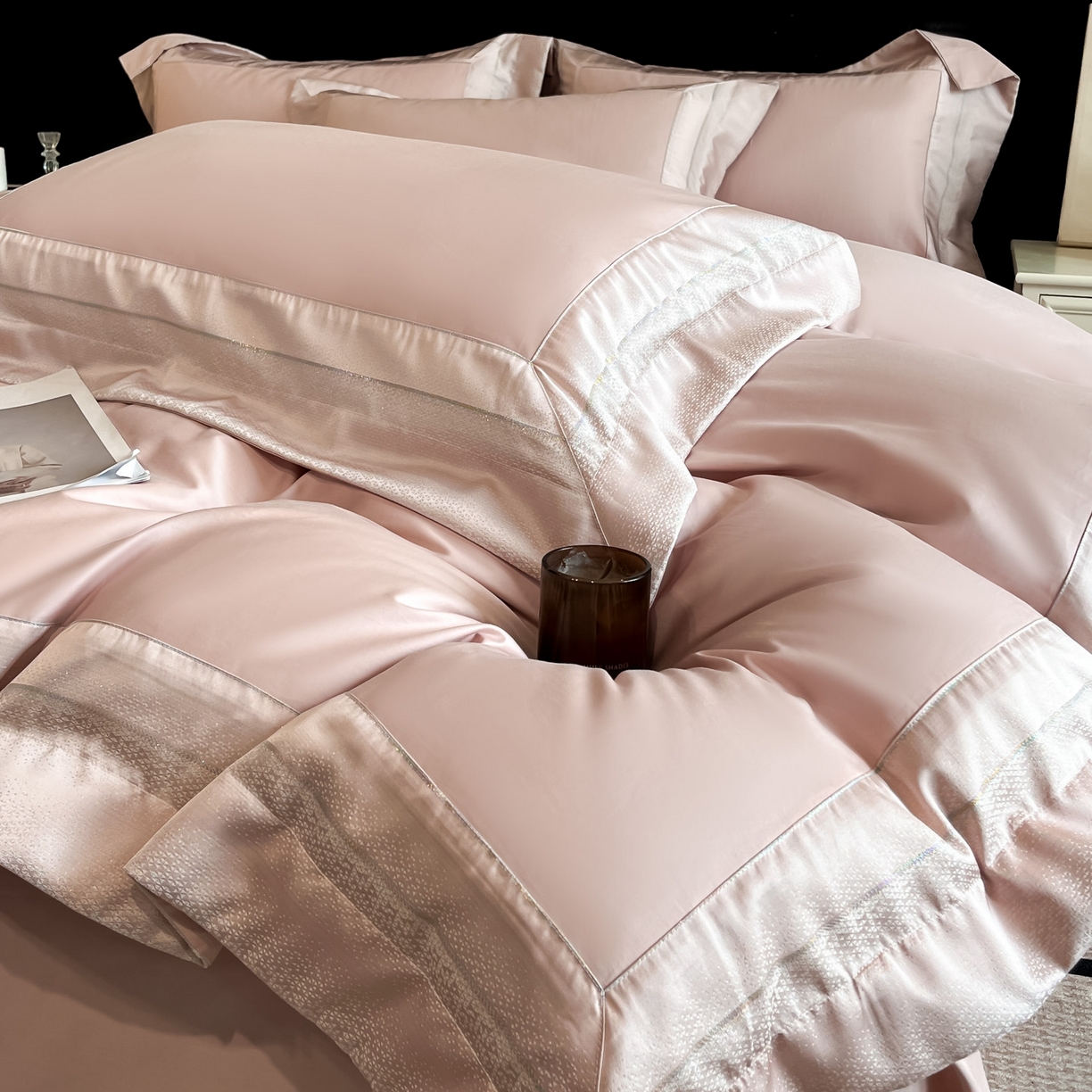 91家纺网 家纺一手货源 找家纺 博纳家纺 2026新款亲肤棉高精密色织提花四件套-海棠（控价劵后198 严格按控价来） 海棠-粉玉