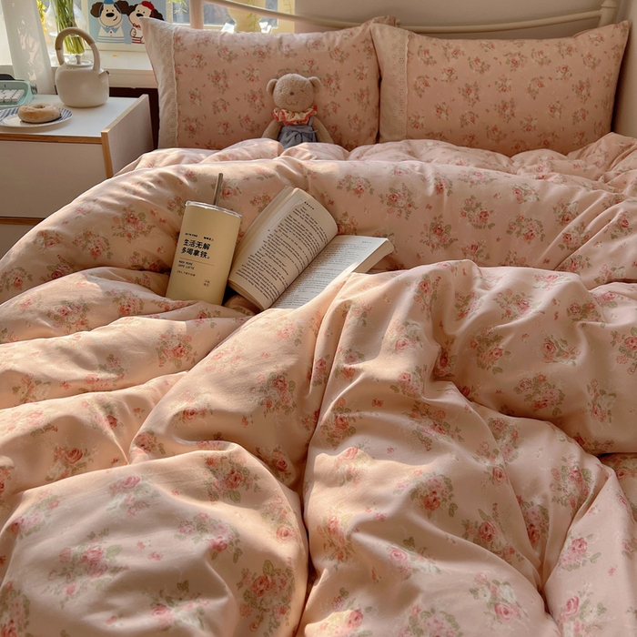 91家纺网 家纺一手货源 找家纺 慕澄家纺 2026新款双层纱针织棉蕾丝花边四件套 粉色花园