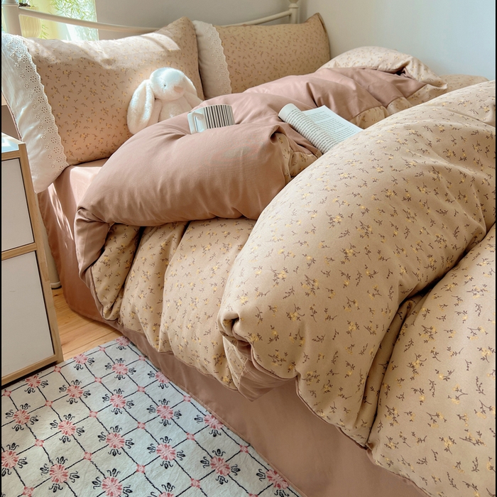 慕澄家纺 2026新款双层纱针织棉蕾丝花边四件套 咖系小花