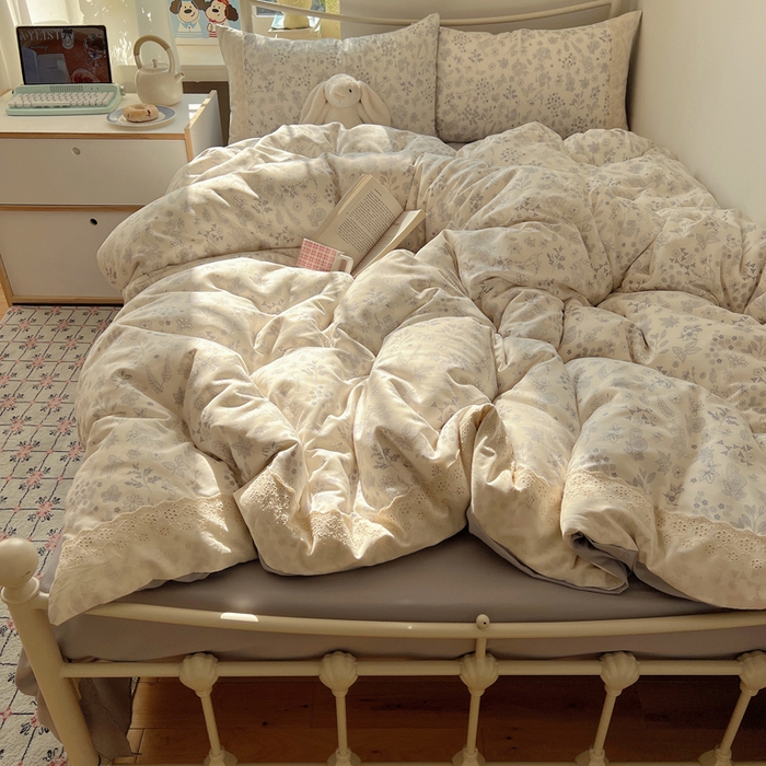 91家纺网 家纺一手货源 找家纺 慕澄家纺 2026新款双层纱针织棉蕾丝花边四件套 清新花香