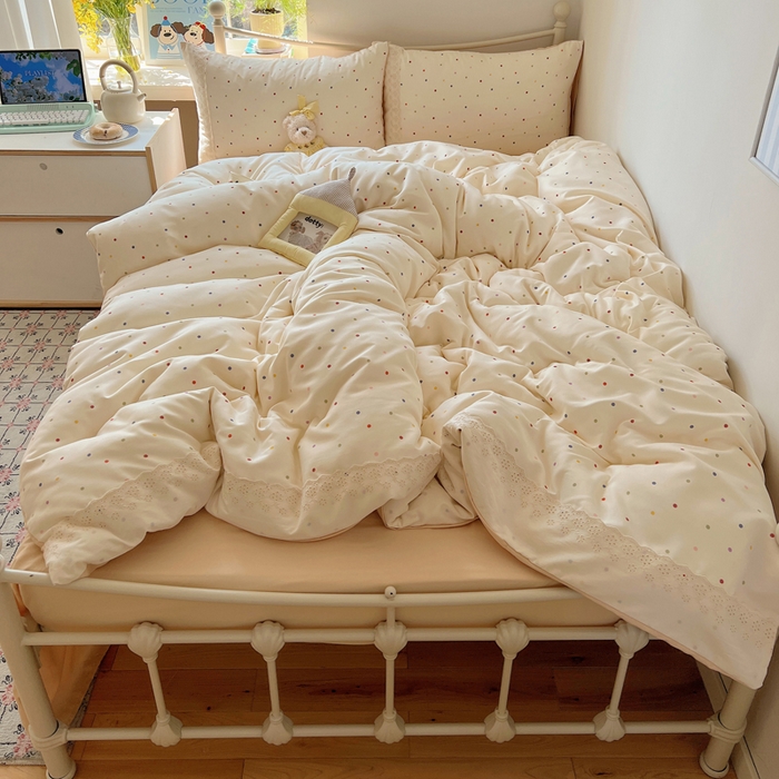 91家纺网 家纺一手货源 找家纺 慕澄家纺 2026新款双层纱针织棉蕾丝花边四件套 小圆点