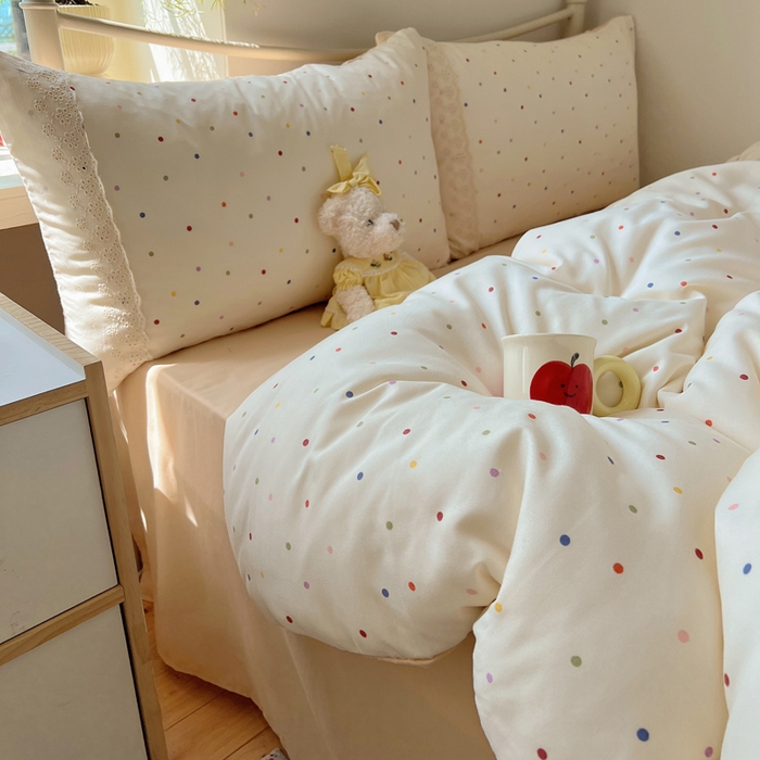 91家纺网 家纺一手货源 找家纺 慕澄家纺 2026新款双层纱针织棉蕾丝花边四件套 小圆点