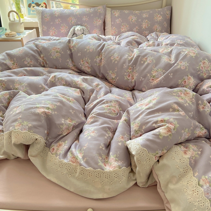 91家纺网 家纺一手货源 找家纺 慕澄家纺 2026新款双层纱针织棉蕾丝花边四件套 紫藤花语