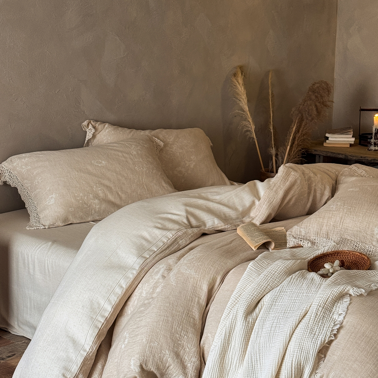 91家纺网 家纺一手货源 找家纺 （总）爱丽丝 2026新品色织提花棉麻四件套-木兮花边款