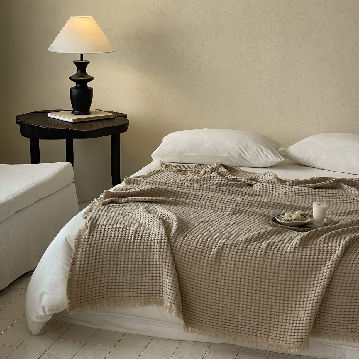 91家纺网 家纺一手货源 找家纺 例外 2026春夏新款华夫格流苏毯毯子多功能盖毯（会员-5） 奶咖