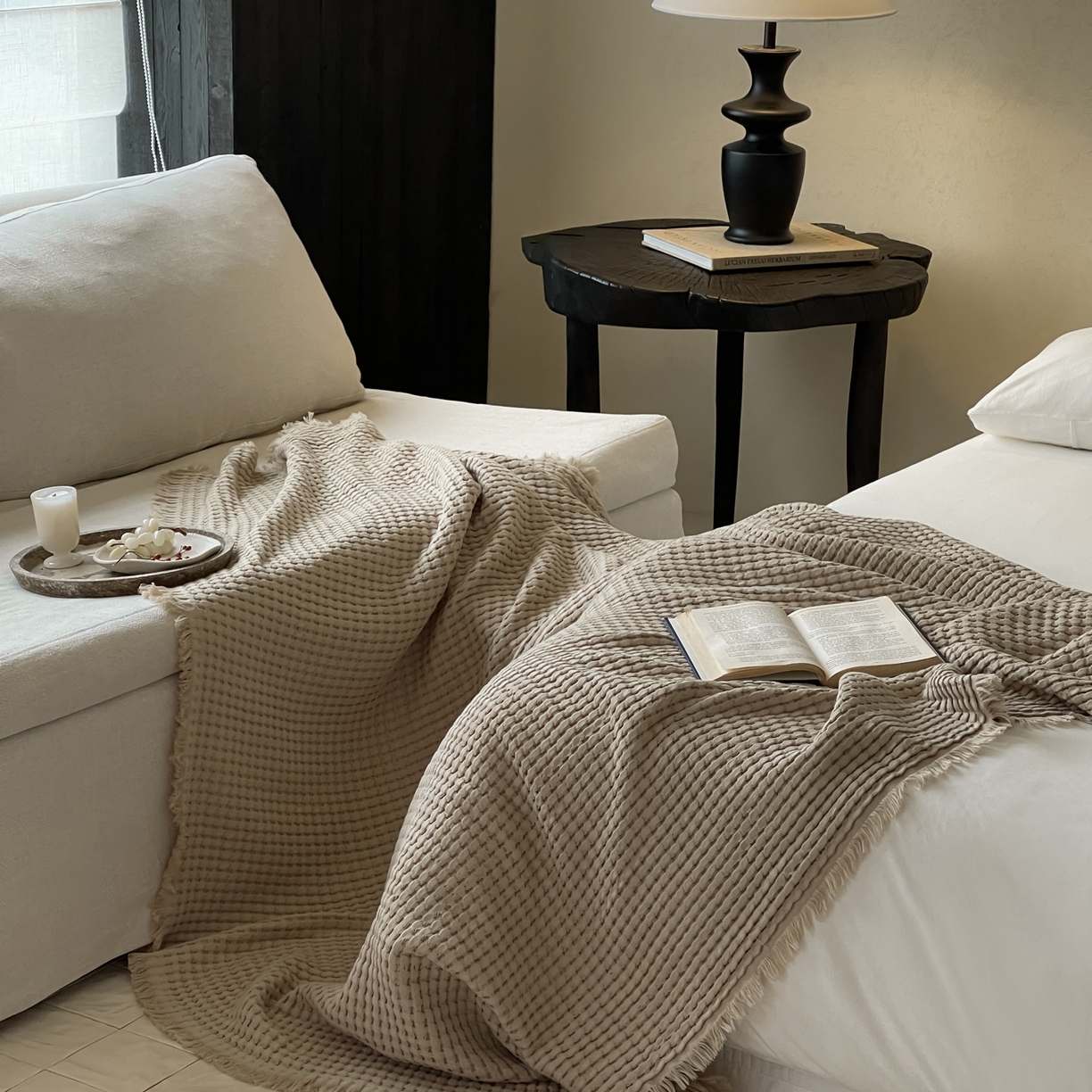 91家纺网 家纺一手货源 找家纺 例外 2026春夏新款华夫格流苏毯毯子多功能盖毯（会员-5） 奶咖