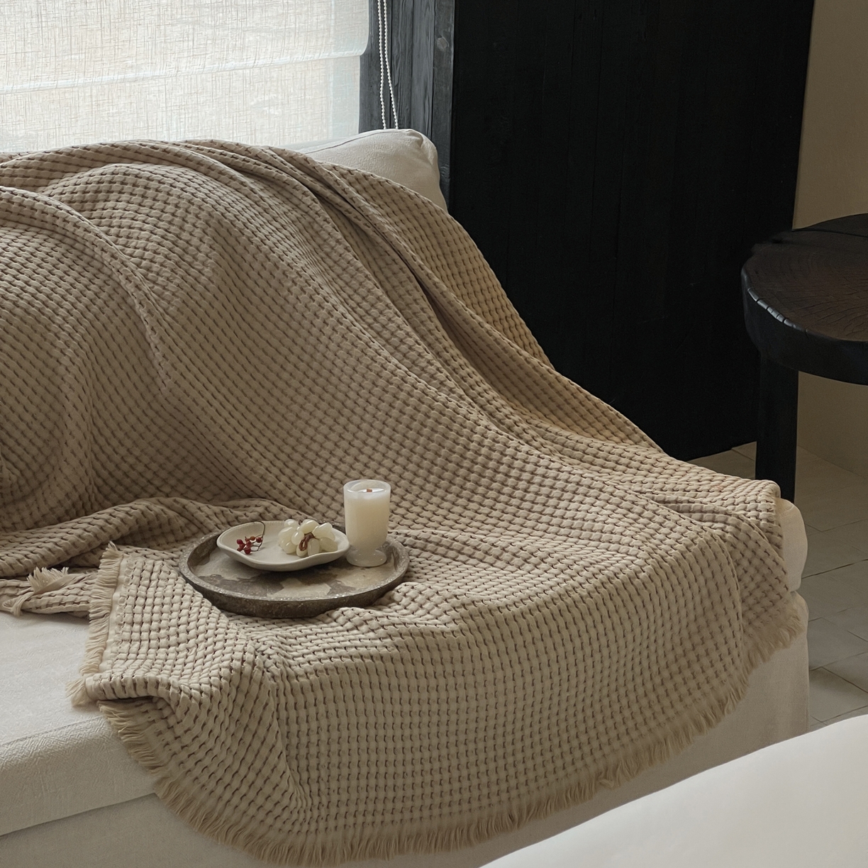 91家纺网 家纺一手货源 找家纺 例外 2026春夏新款华夫格流苏毯毯子多功能盖毯（会员-5） 奶咖