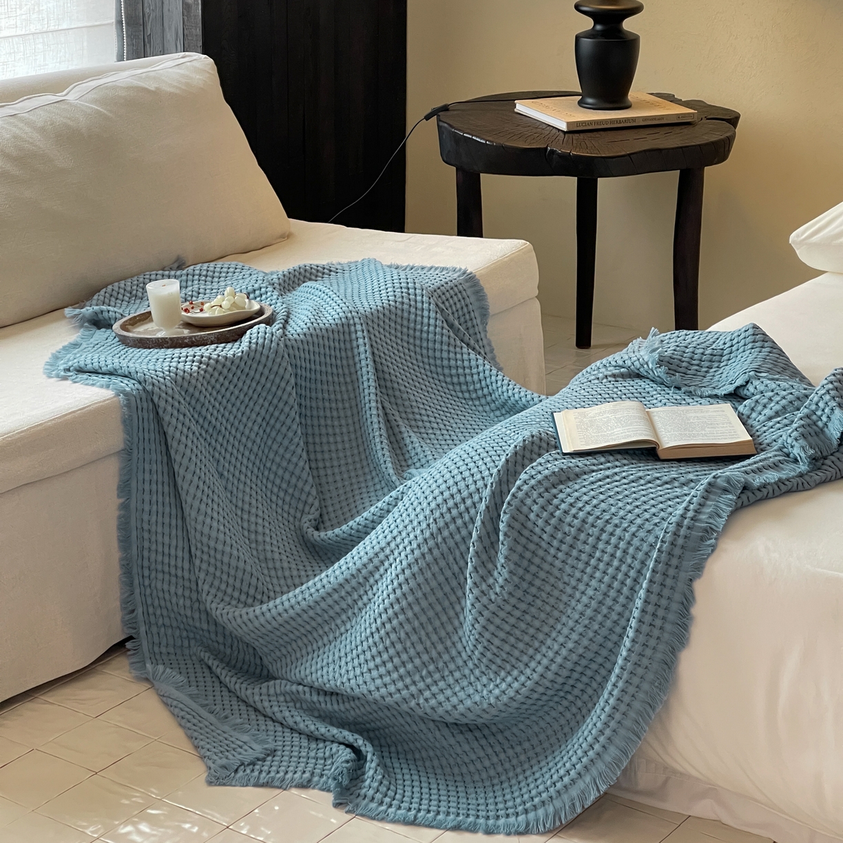 91家纺网 家纺一手货源 找家纺 例外 2026春夏新款华夫格流苏毯毯子多功能盖毯（会员-5） 皓月蓝