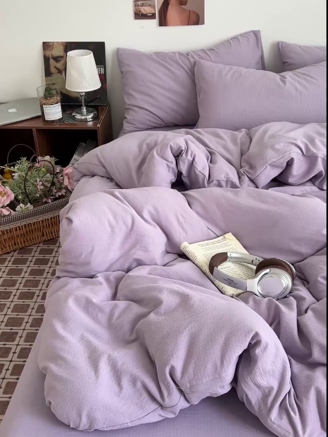 91家纺网 家纺一手货源 找家纺 花伞家居 2026新款简约纯色双拼双层纱高克重水洗棉四件套 风信紫