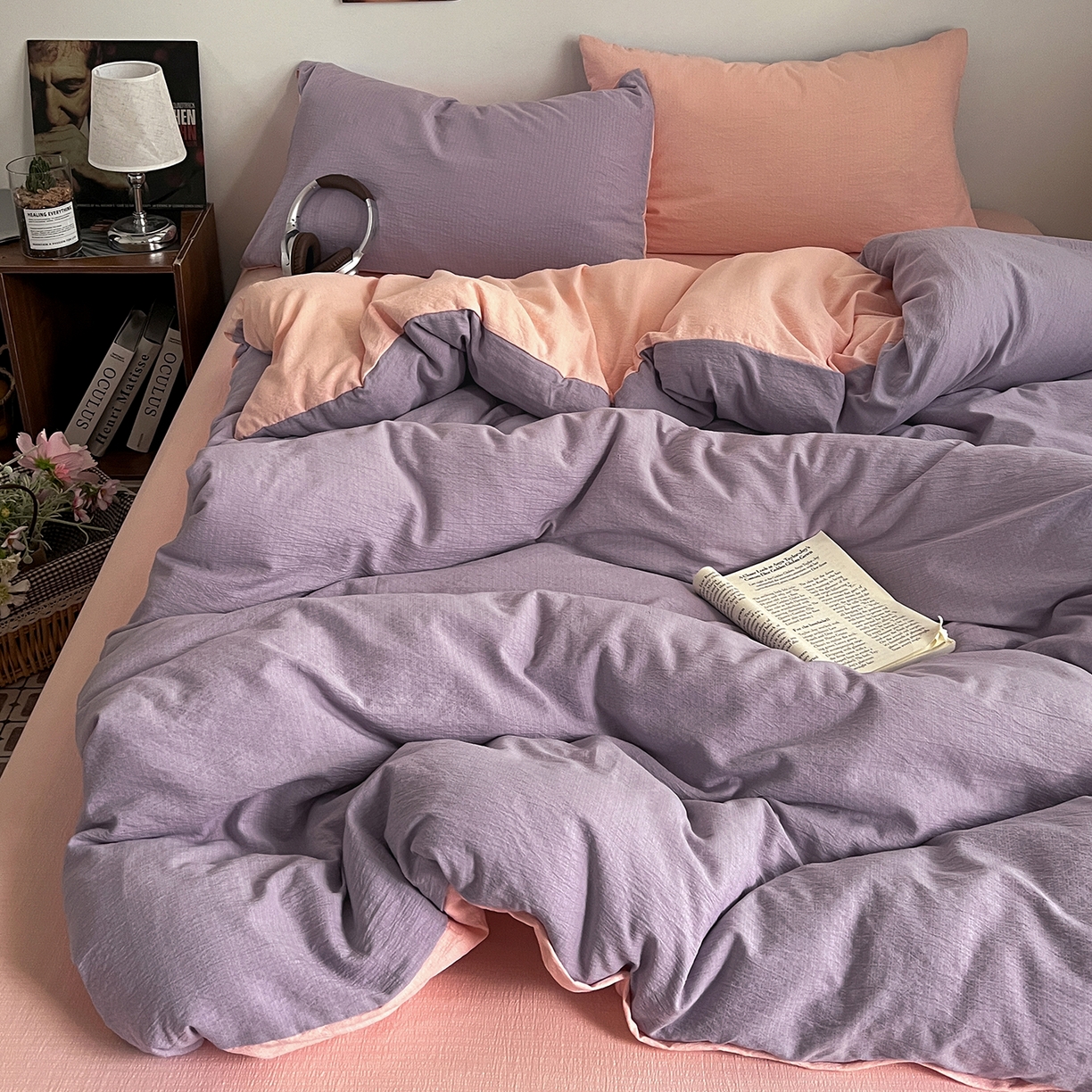 91家纺网 家纺一手货源 找家纺 花伞家居 2026新款简约纯色双拼双层纱高克重水洗棉四件套 风信紫+玉色