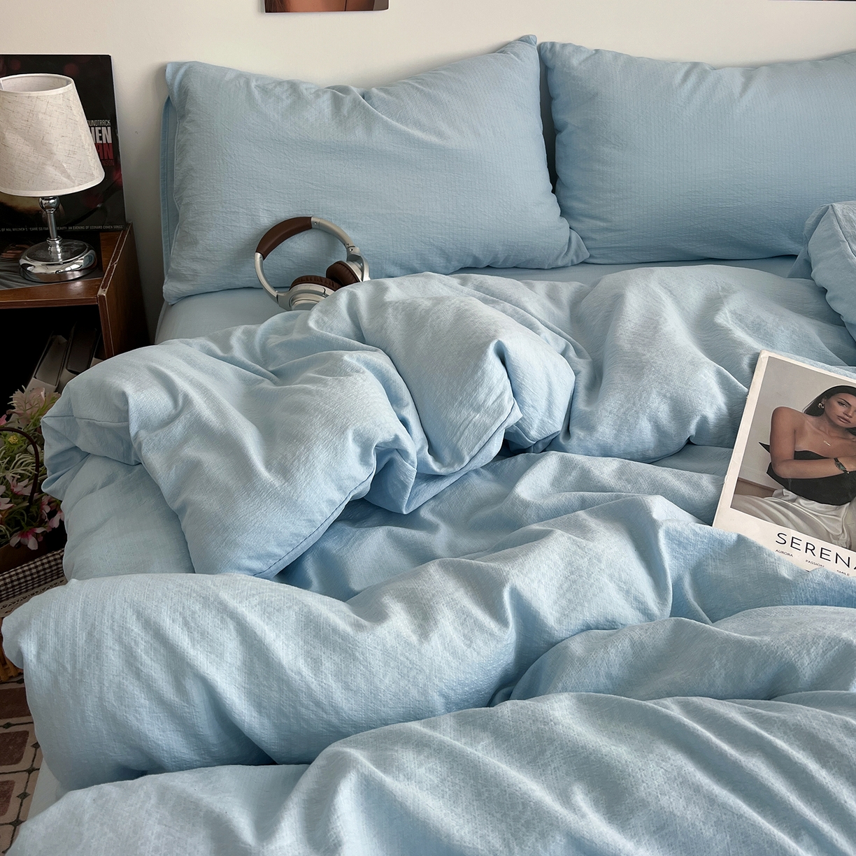 91家纺网 家纺一手货源 找家纺 花伞家居 2026新款简约纯色双拼双层纱高克重水洗棉四件套 涧石蓝